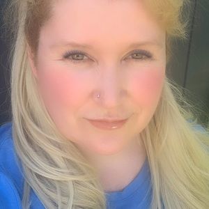 Meet your Posher, Chelle